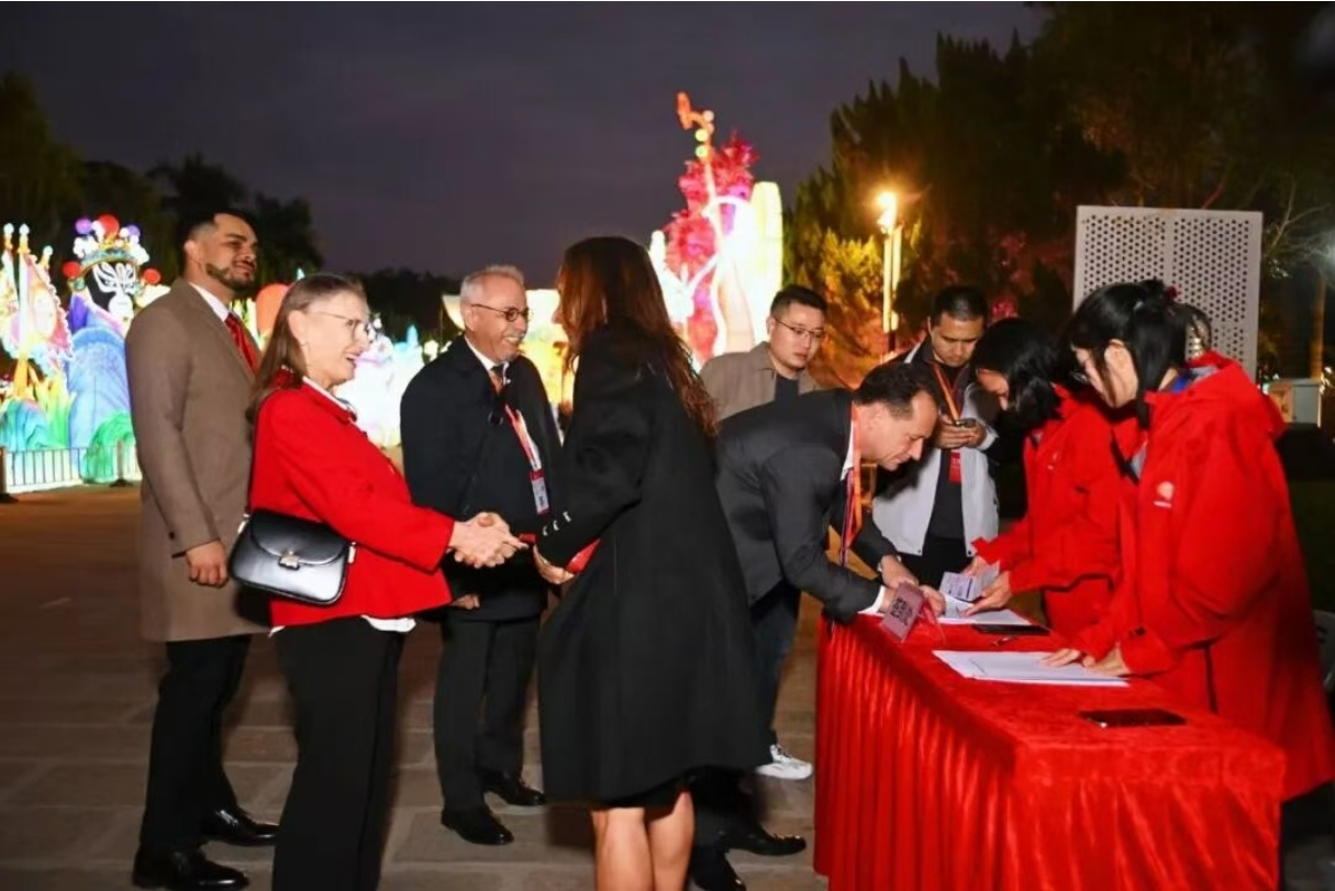 灯会交流.jpg